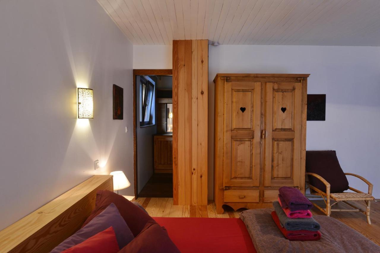 Le Chalet De Valentine Bed & Breakfast Вантрон Екстериор снимка