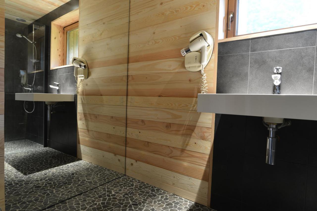 Le Chalet De Valentine Bed & Breakfast Вантрон Екстериор снимка